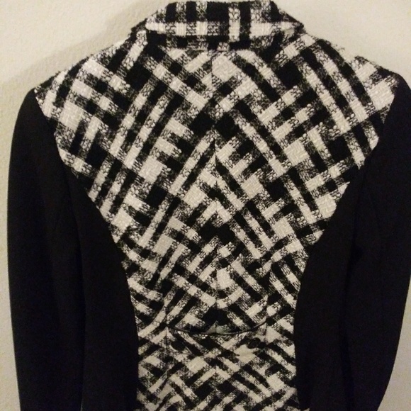 Jacket - Picture 2 of 4